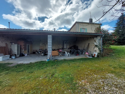 French property for sale in Boisné-La Tude, Charente - €254,000 - photo 9