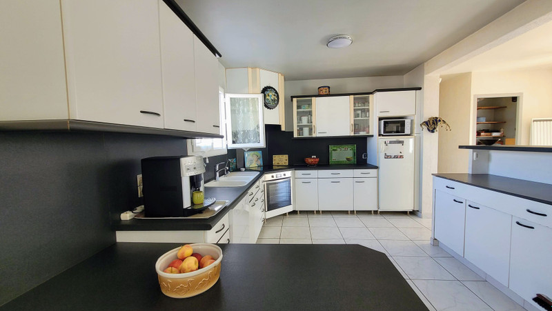 French property for sale in Villelongue-de-la-Salanque, Pyrénées-Orientales - €395,000 - photo 5