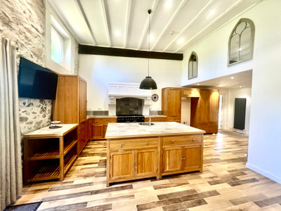 French property for sale in Lizières, Creuse - €214,000 - photo 2