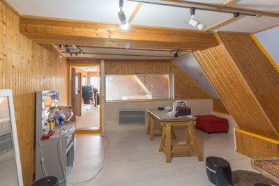 French property for sale in Parnes, Oise - €380,000 - photo 5