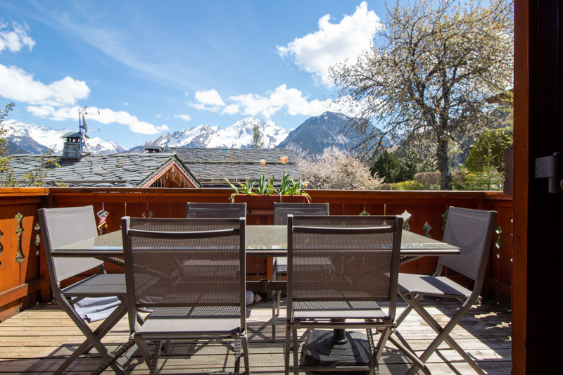 French property for sale in Courchevel, Savoie - &#8364;2,150,000 - photo 2