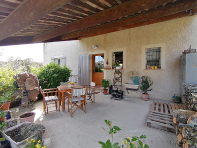 Spacious, charming villa with breathtaking view on one of the most beautiful hilltop villages of Provence