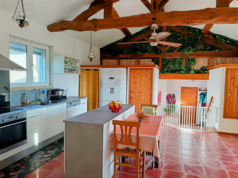 French property for sale in Villefranche-de-Lonchat, Dordogne - €349,800 - photo 2