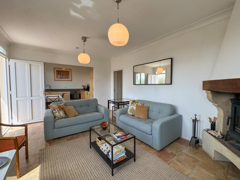 French property for sale in Puyméras, Vaucluse - €379,000 - photo 1
