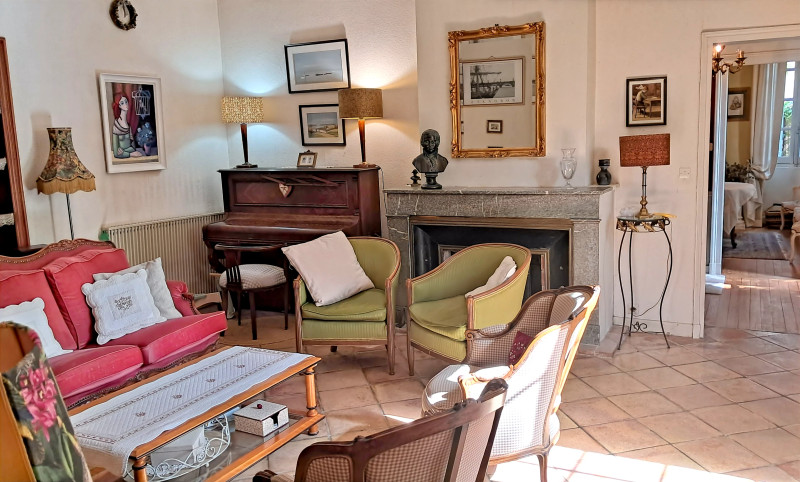 French property for sale in Plassac, Gironde - €399,990 - photo 1