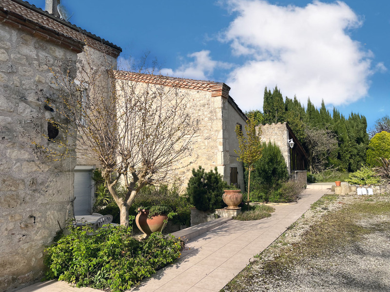 French property for sale in Prayssas, Lot-et-Garonne - €339,200 - photo 7