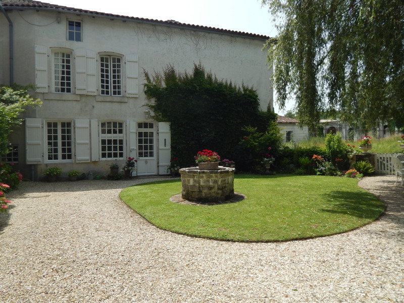 House for sale in La RochebeaucourtetArgentine Dordogne Stylish and Bijou Guest House