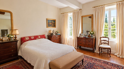 French property for sale in Savignac-de-l'Isle, Gironde - €477,000 - photo 6