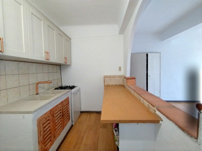 French property for sale in Solliès-Toucas, Var - €123,900 - photo 3