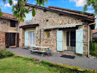 Propriété à vendre à Suaux, Charente - 577 700 € - photo n°8