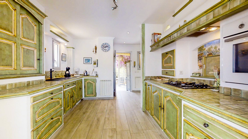 French property for sale in Sanary-sur-Mer, Var - €2,000,000 - photo 9
