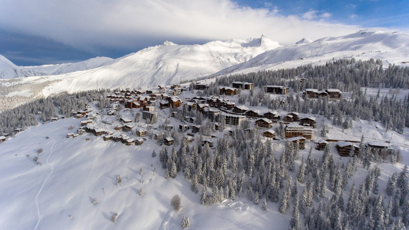 French property for sale in Montvalezan, Savoie - €1,300,000 - photo 6