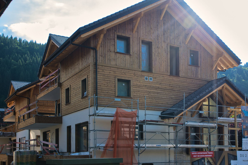 French property for sale in Morzine, Haute-Savoie - €415,000 - photo 4