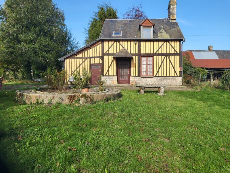 House for sale in Barenton Manche colombage cottage in end of lane location with a