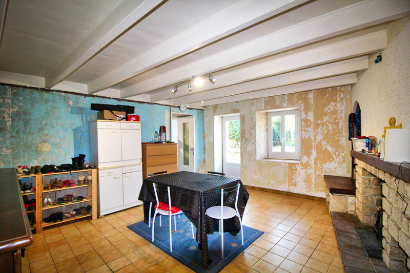 French property for sale in Lupsault, Charente - €93,500 - photo 13