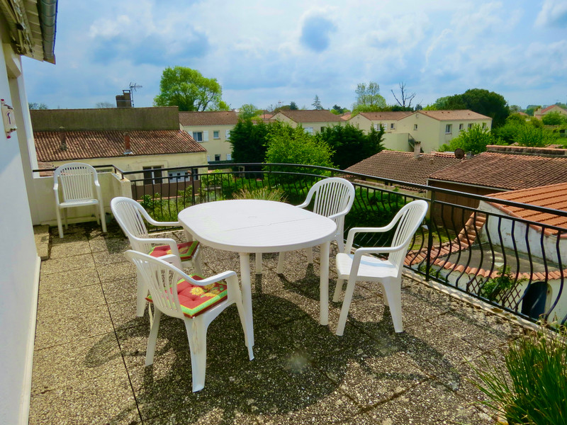 French property for sale in Saujon, Charente-Maritime - &#8364;145,000 - photo 4