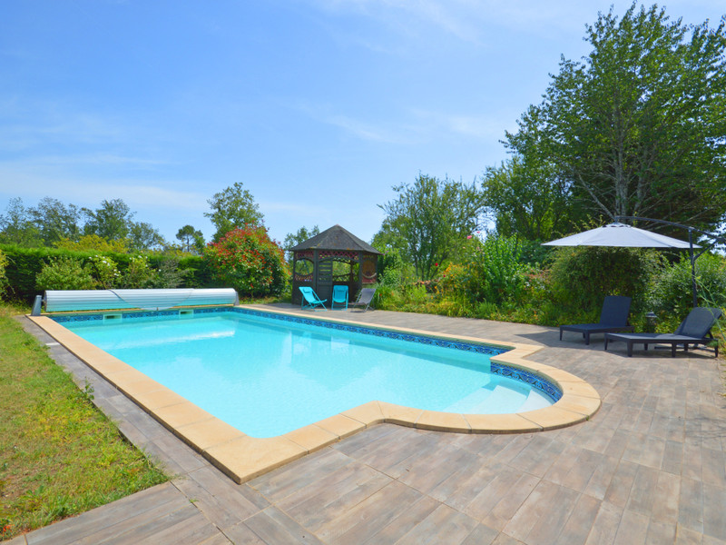 French property for sale in Rouffignac-Saint-Cernin-de-Reilhac, Dordogne - €447,000 - photo 1
