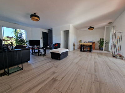 French property for sale in Hourtin, Gironde - €446,000 - photo 2