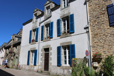 Maison à vendre à Rochefort-en-Terre, Morbihan, Bretagne, avec Leggett Immobilier