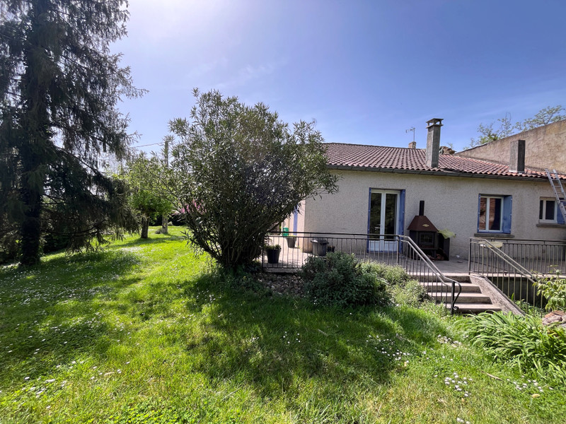 French property for sale in Aiguillon, Lot-et-Garonne - €223,630 - photo 3