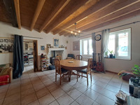 Propriété à vendre à Romazières, Charente-Maritime - 130 000 € - photo n°3