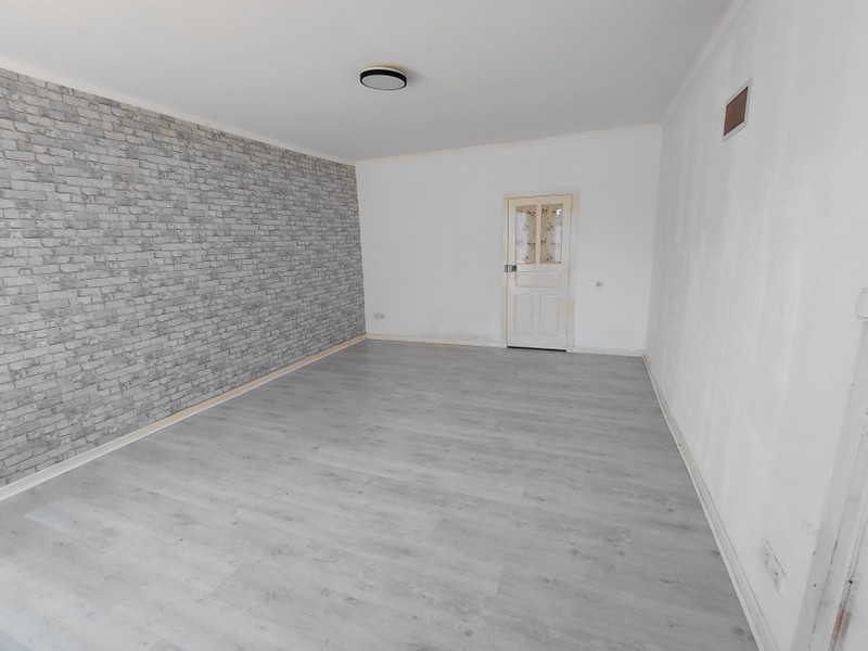 French property for sale in Montaudin, Mayenne - €135,000 - photo 6