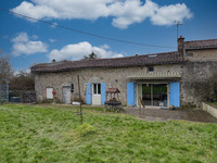 Maison à vendre à L'Absie, Deux-Sèvres - 94.000 € - photo 1