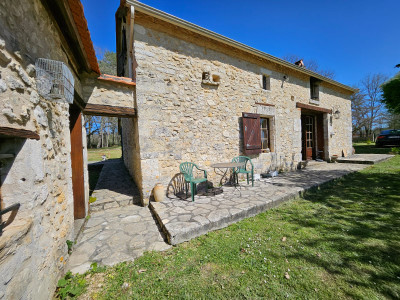 French property for sale in Sarliac-sur-l'Isle, Dordogne - €280,000 - photo 1