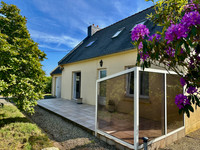 Maison à vendre à Trévou-Tréguignec, Côtes-d'Armor - 250.000 € - photo 3