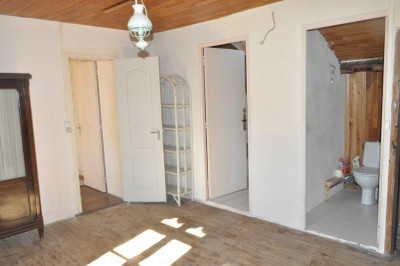 French property for sale in Saint-Pierre-de-Côle, Dordogne - €99,000 - photo 7
