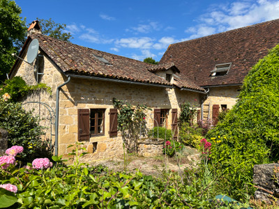 French property for sale in Corgnac-sur-l'Isle, Dordogne - €344,500 - photo 1