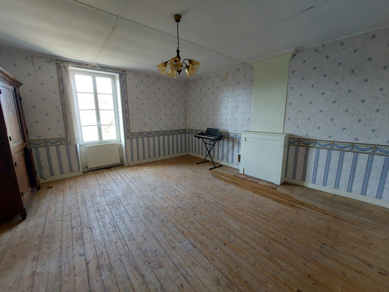 French property for sale in Dirac, Charente - €167,500 - photo 8