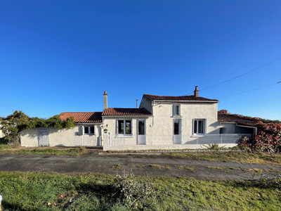 Maison à vendre à Genneton, Deux-Sèvres, Poitou-Charentes, avec Leggett Immobilier