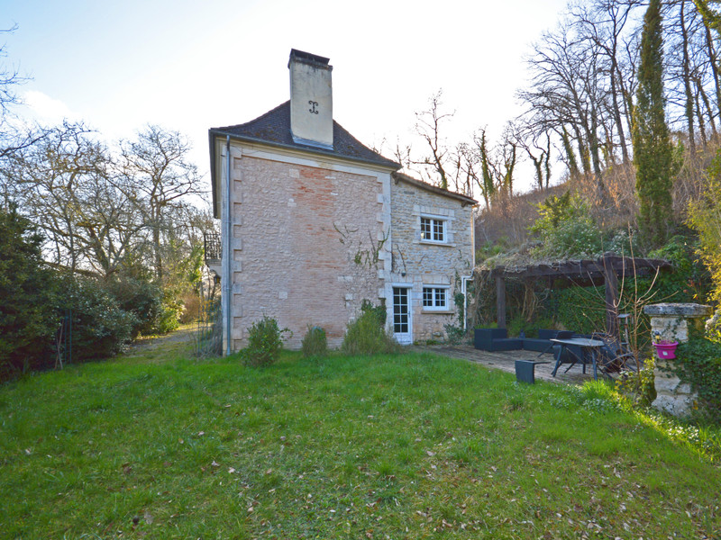 French property for sale in Savignac-les-Églises, Dordogne - €299,225 - photo 1