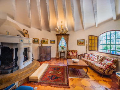 French property for sale in Beaucaire, Gard - €949,000 - photo 6