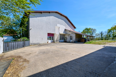 French property for sale in Labatut, Landes - €319,000 - photo 13