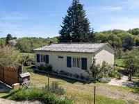 Propriété à vendre à Roussines, Charente - 119 500 € - photo n°2