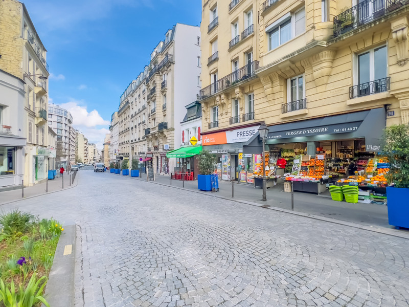 French property for sale in Paris 14e Arrondissement, Paris - €250,000 - photo 9