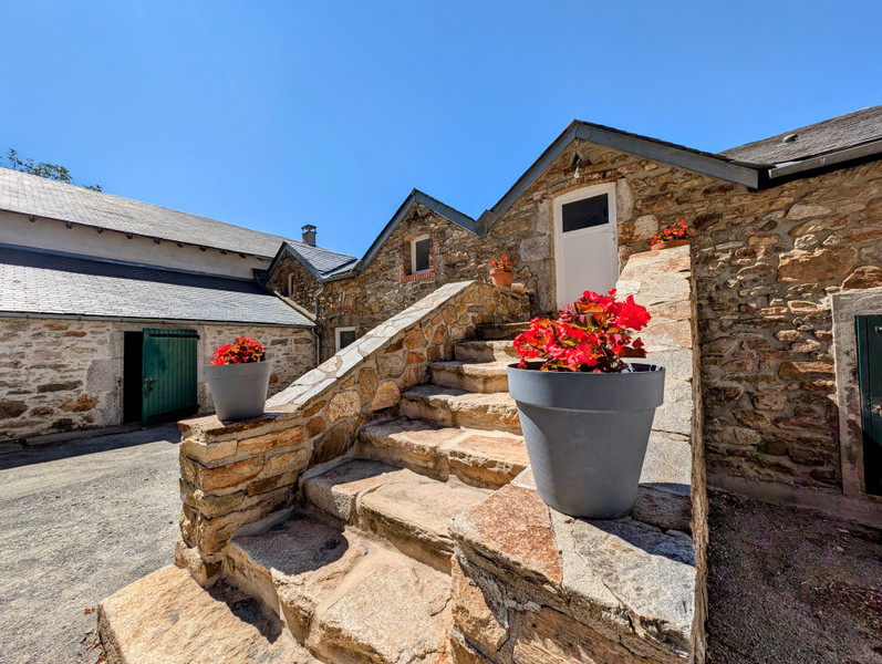 French property for sale in Le Bez, Tarn - €1,500,000 - photo 8