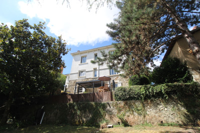 French property for sale in La Roche-Posay, Vienne - €265,950 - photo 8
