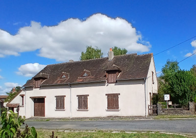 house for sale in Indre