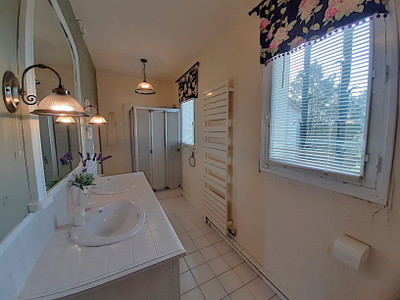 French property for sale in Cherval, Dordogne - €267,500 - photo 8
