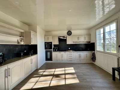 French property for sale in Collorec, Finistère - €295,000 - photo 4