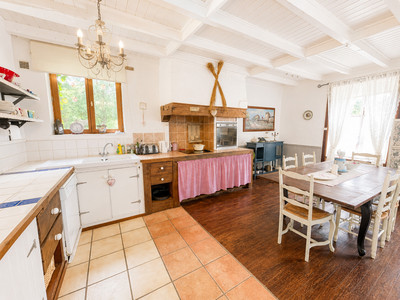 French property for sale in Lanfains, Côtes-d'Armor - €210,600 - photo 3