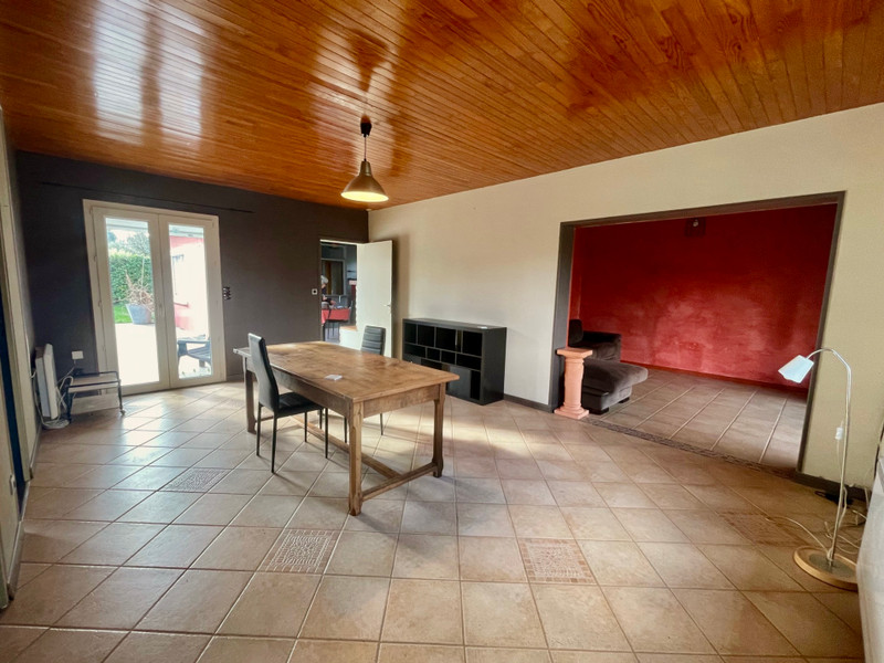 French property for sale in Montguyon, Charente-Maritime - €198,000 - photo 1
