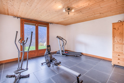 Ski property for sale in Courchevel Le Praz - €999,000 - photo 6