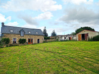 French property, houses and homes for sale in Pont-Melvez Côtes-d'Armor Brittany