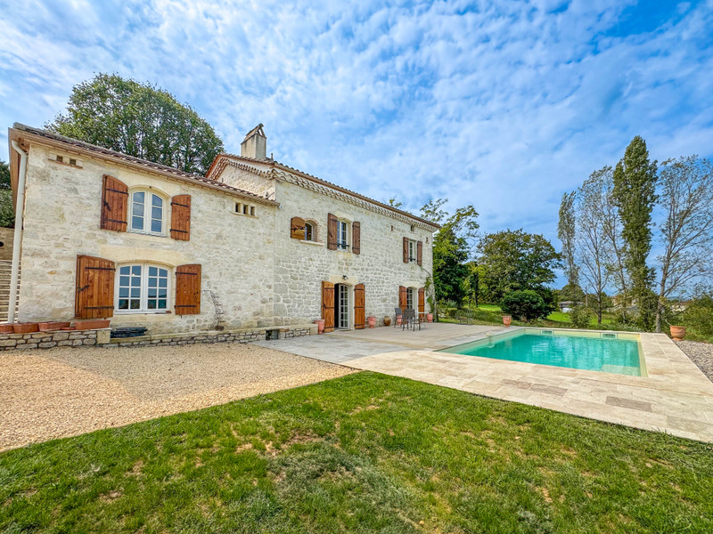 French property for sale in Montayral, Lot-et-Garonne - €580,000 - photo 0