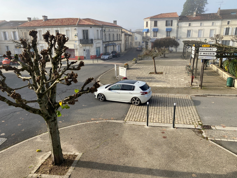 French property for sale in Baignes-Sainte-Radegonde, Charente - €109,000 - photo 1