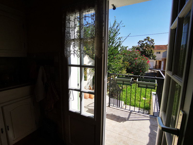 French property for sale in Avignon, Vaucluse - €259,000 - photo 3